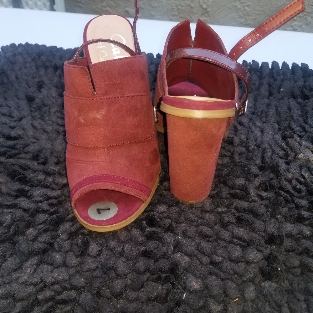 Heels - Picture 3 of 4
